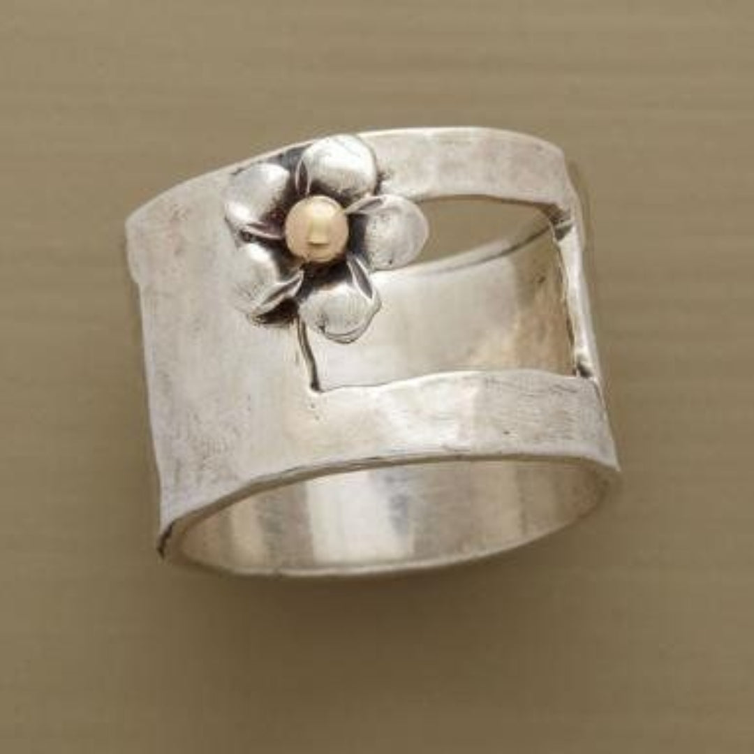 Anillo Vintage Flor Plateada