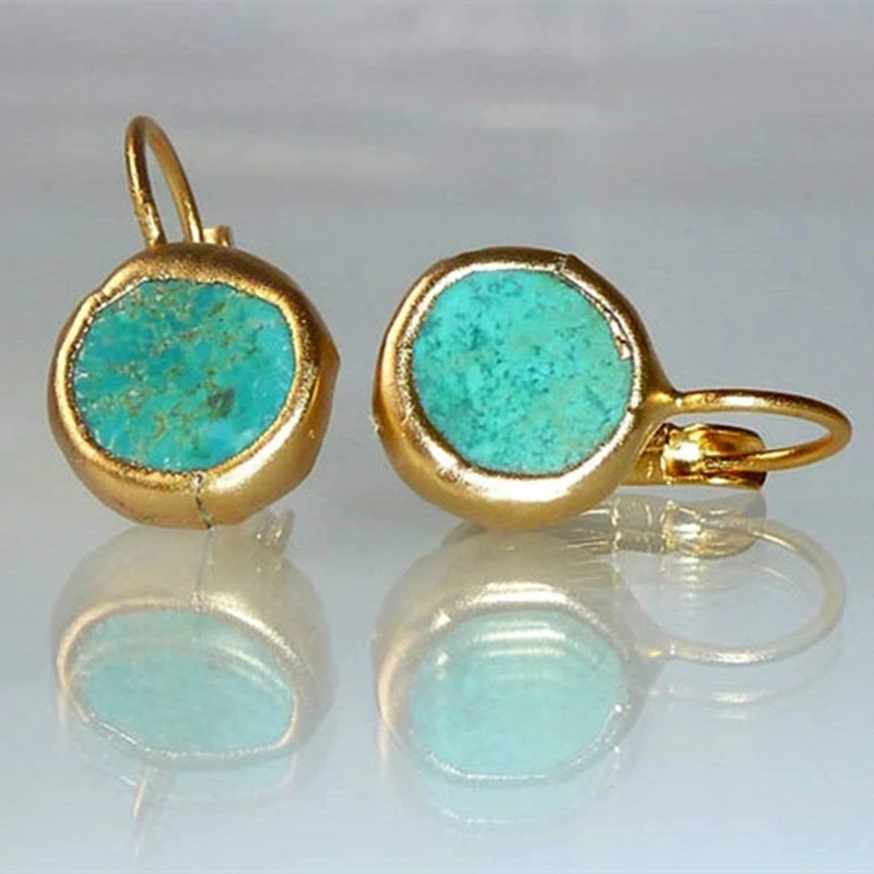 Aretes de Oro con Piedra Turquesa