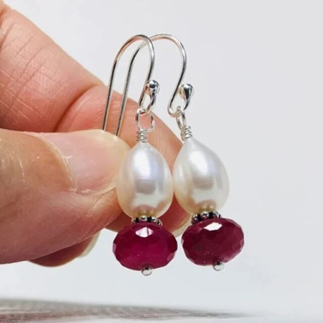 Aretes Rojos con Perlas Vintage