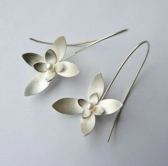 Aretes Flor Plata con Perla Vintage