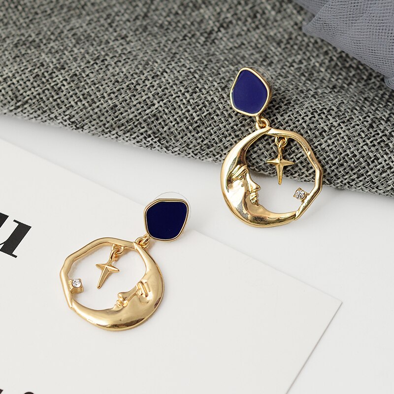 Pendientes Vintage de Media Luna en Oro