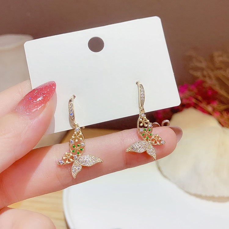 Pendientes De Mariposa y Flores en Oro