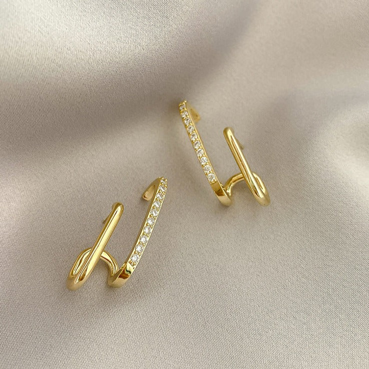 Aretes Irregulares con Circonitas en Oro