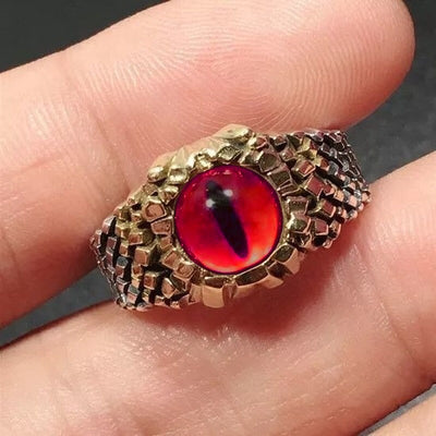 Anillo Vintage Ojo de Serpiente en Oro